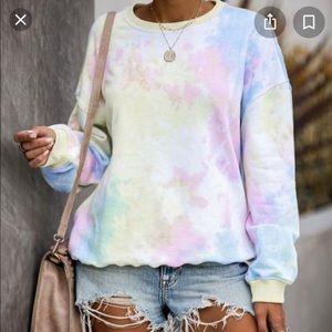 Vici “Flashback “cotton tie dye pullover